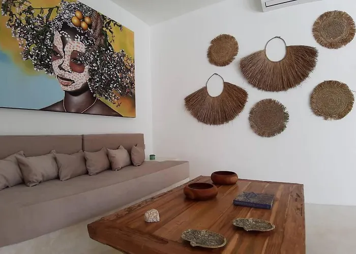 Noah By Is Simple Villa